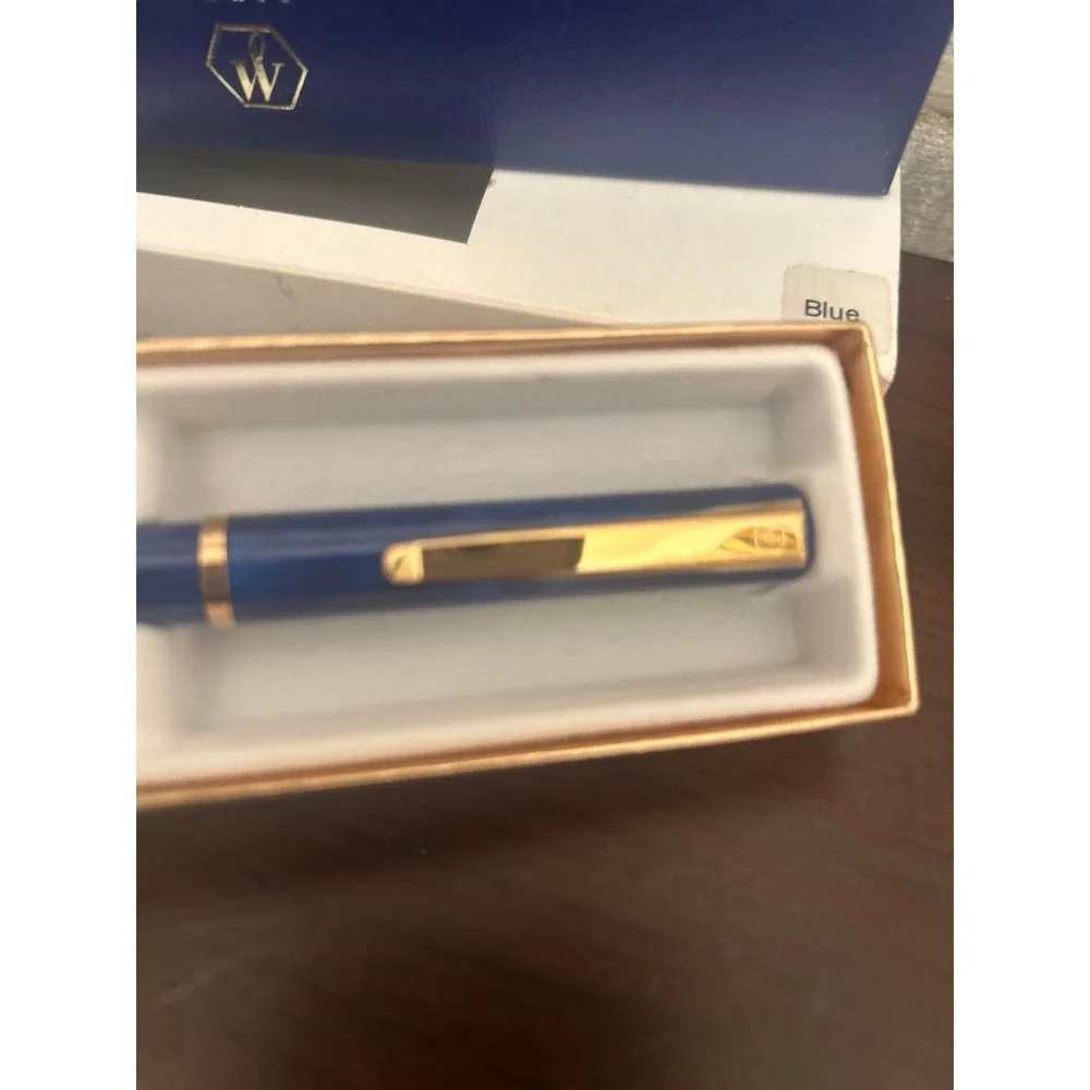 Waterman Vintage Lacquer Blue Cap Action Ball Pen--gold trim NWT